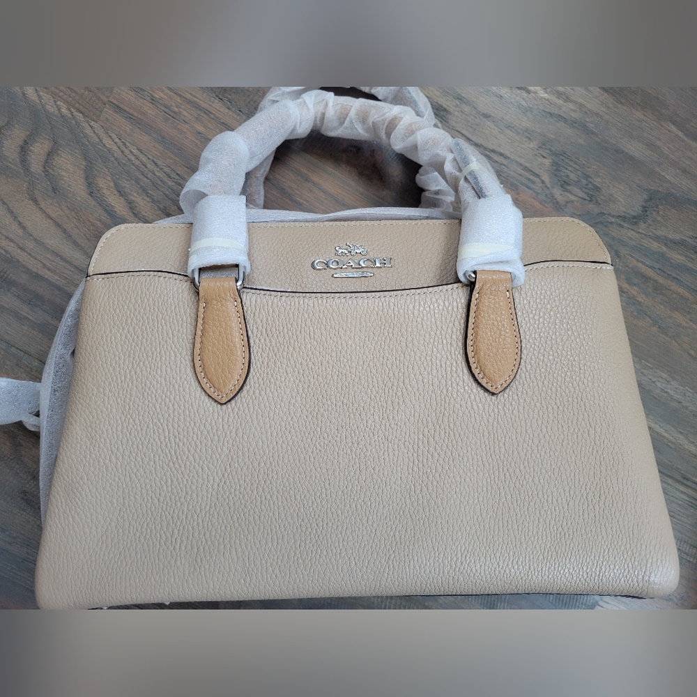 Coach | Darcie Caryall in Colorblock